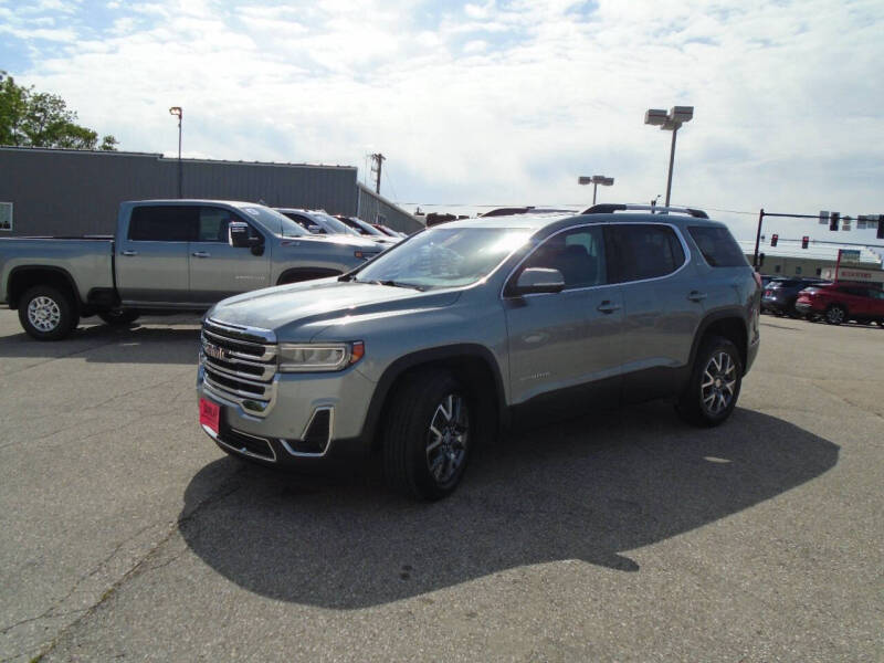 2023 GMC Acadia SLT