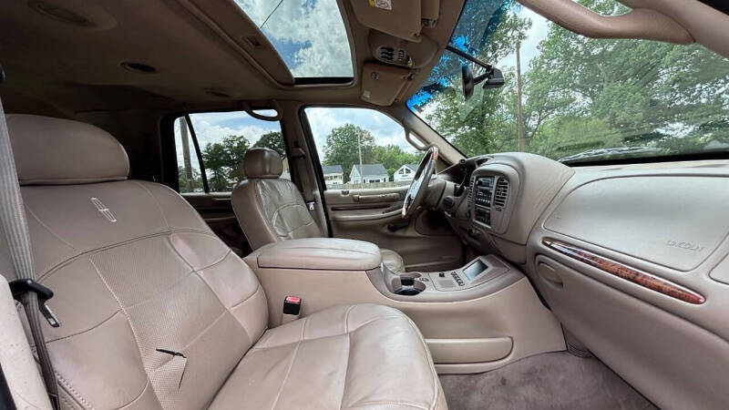 2001 Lincoln Navigator