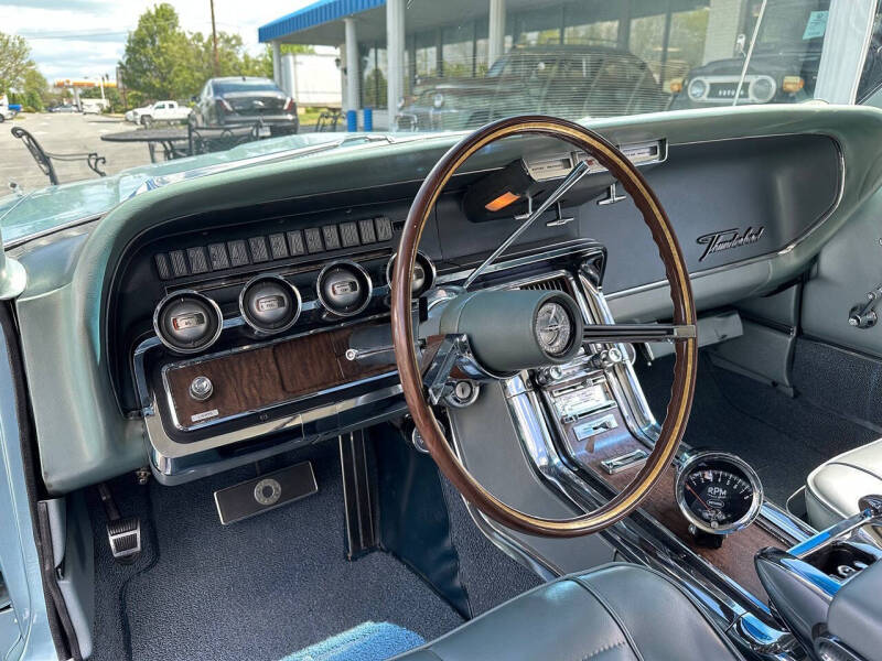 1966 Ford Thunderbird