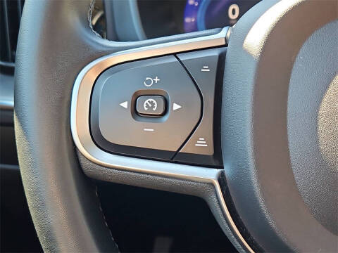 2023 Volvo XC60 B5 Core