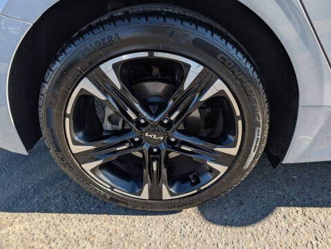 2022 Kia K5 GT-Line