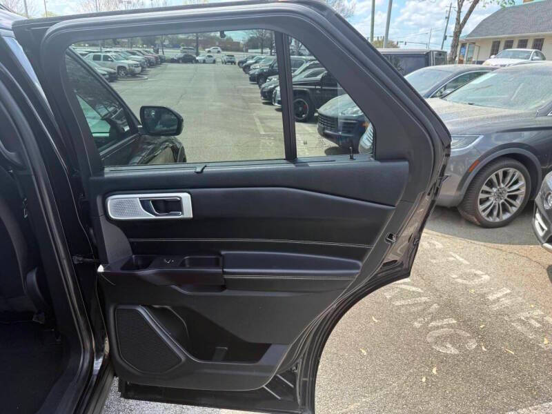 2020 Ford Explorer ST