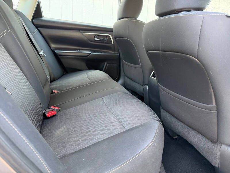 2016 Nissan Altima 2.5 SV
