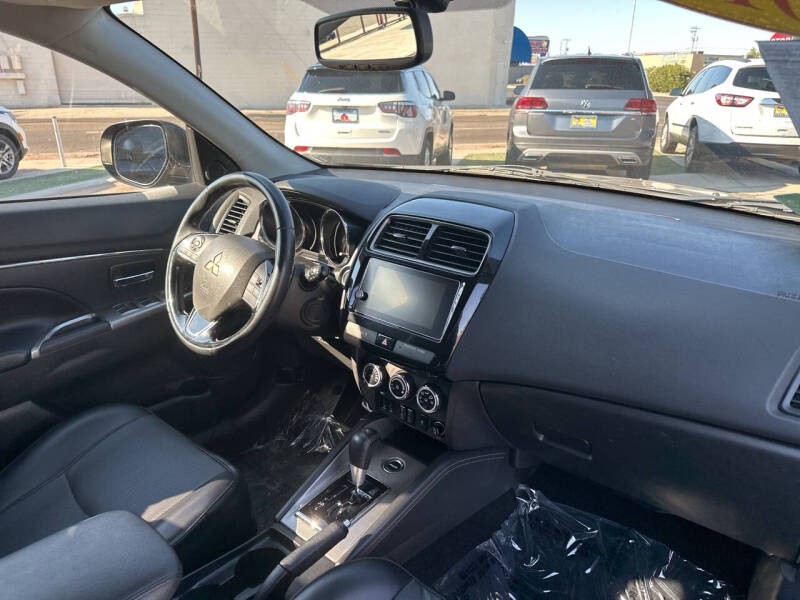 2018 Mitsubishi Outlander Sport 2.4 SEL