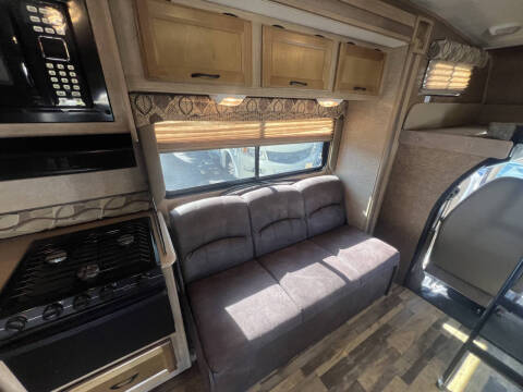 2015 Coachmen RV Freelander