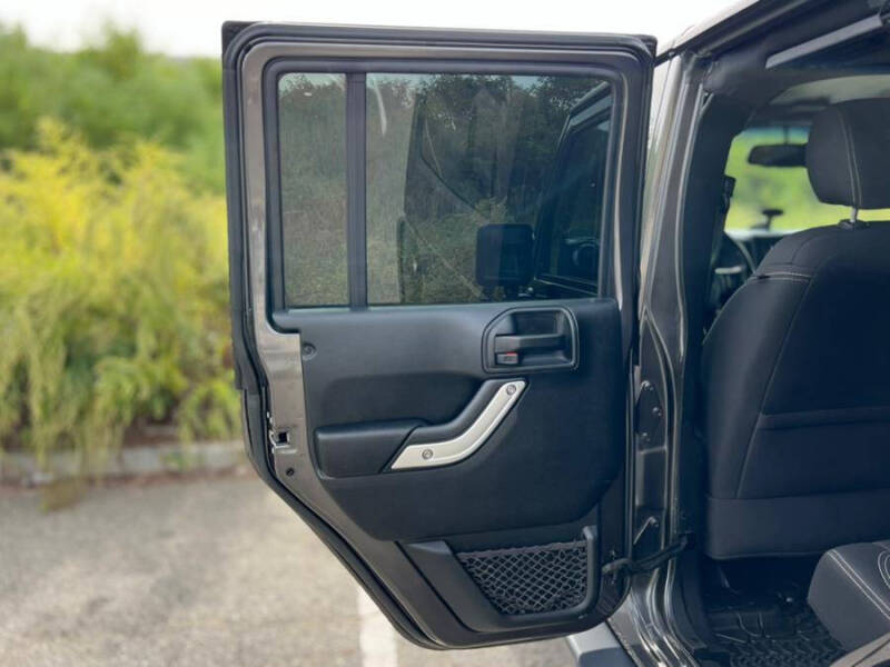 2018 Jeep Wrangler JK Unlimited Sahara