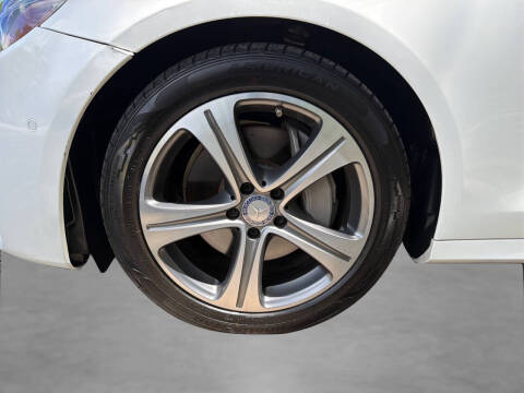 2017 Mercedes-Benz E-Class E 300 4MATIC
