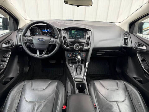 2017 Ford Focus Titanium