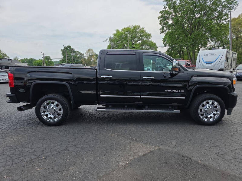 2016 GMC Sierra 2500HD Denali