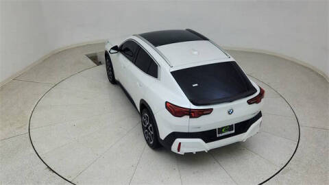 2025 BMW X2 xDrive28i