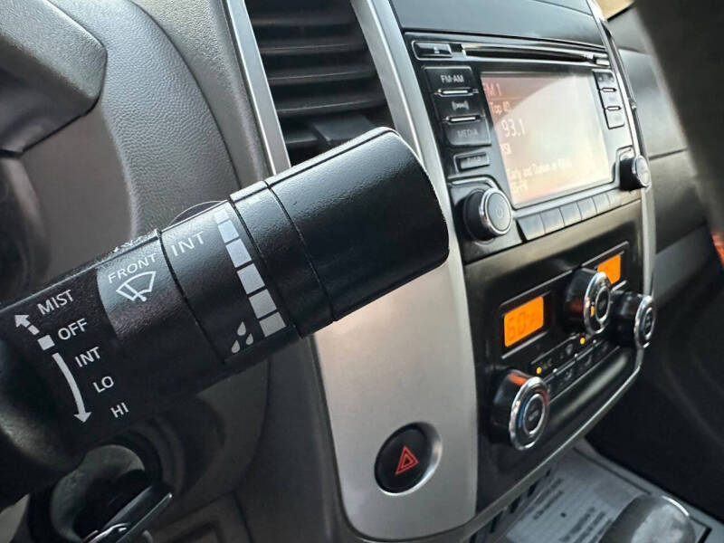 2016 Nissan Frontier SV
