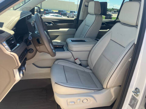 2023 GMC Yukon Denali