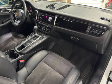 2021 Porsche Macan