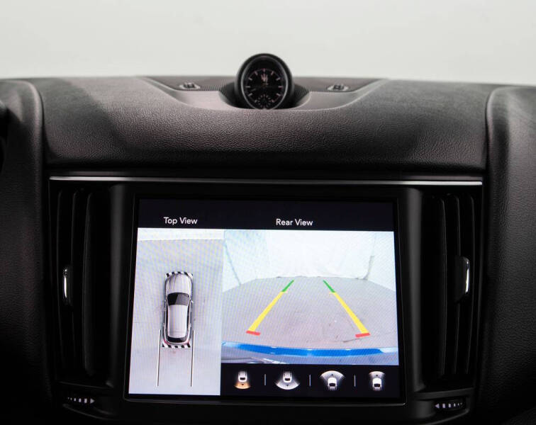 2023 Maserati Levante Modena