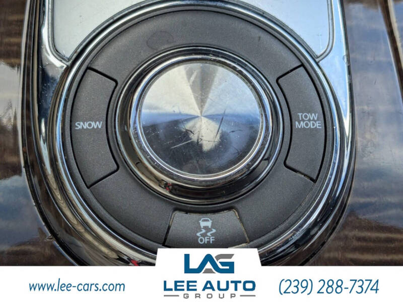 2017 Nissan Armada SL