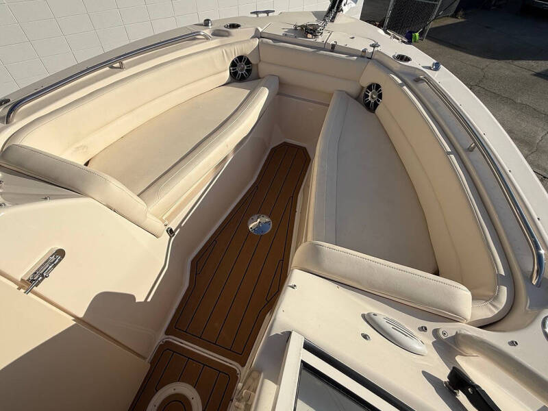 2023 Grady-White Boat Freedom 255
