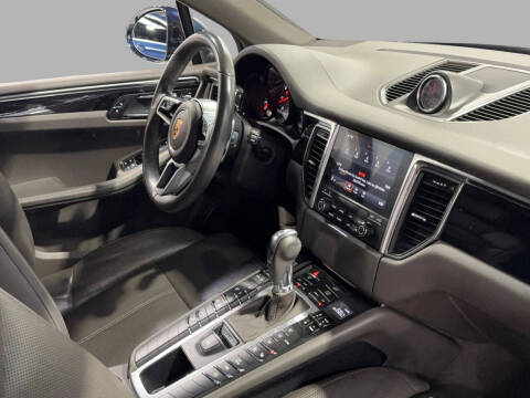 2018 Porsche Macan S