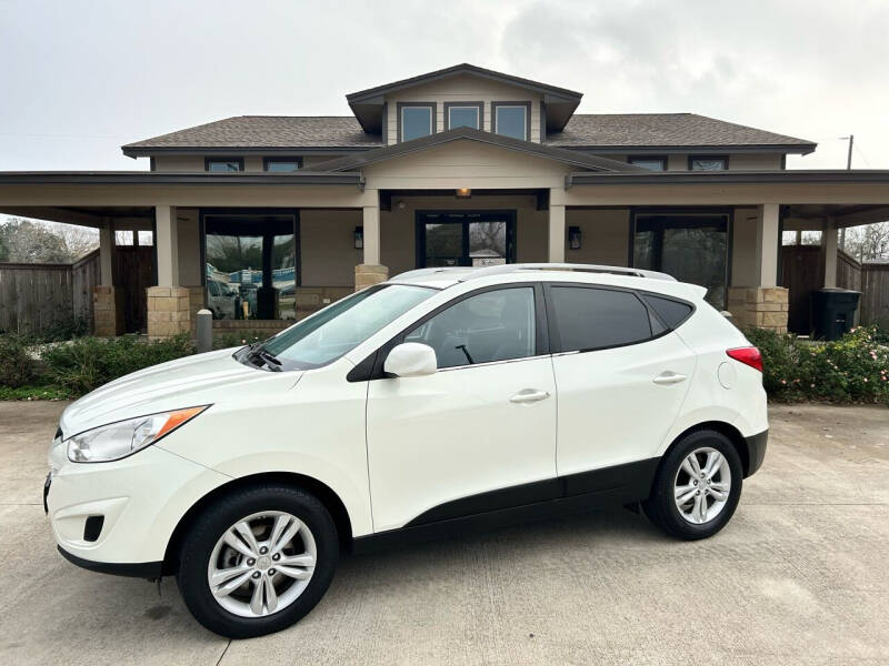 Car Country Car Dealer in Clute, TX