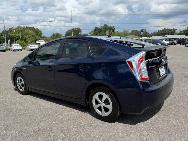 2014 Toyota Prius Two
