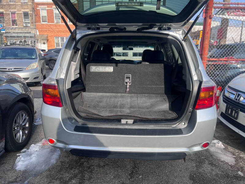 2009 Toyota Highlander Sport