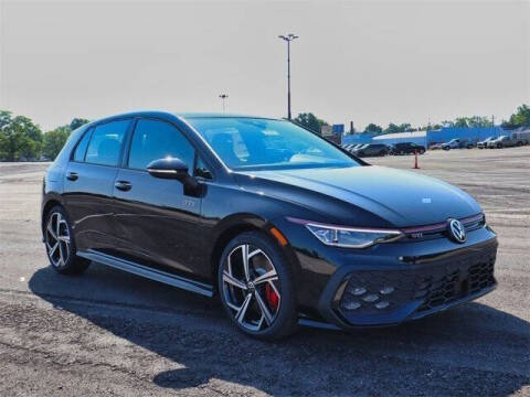 2025 Volkswagen Golf GTI SE