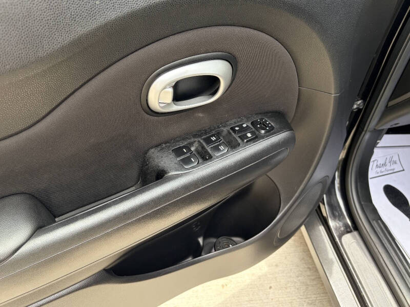 2014 Kia Soul +