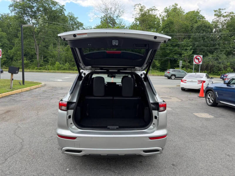 2022 Mitsubishi Outlander