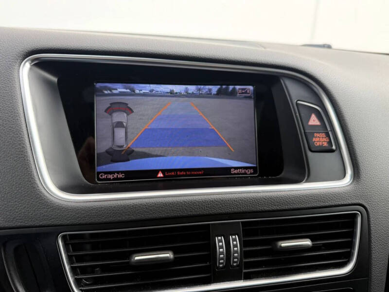 2016 Audi Q5 2.0T quattro Premium Plus