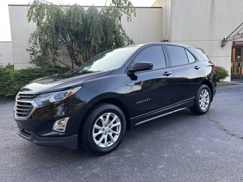 2018 Chevrolet Equinox LS's photo