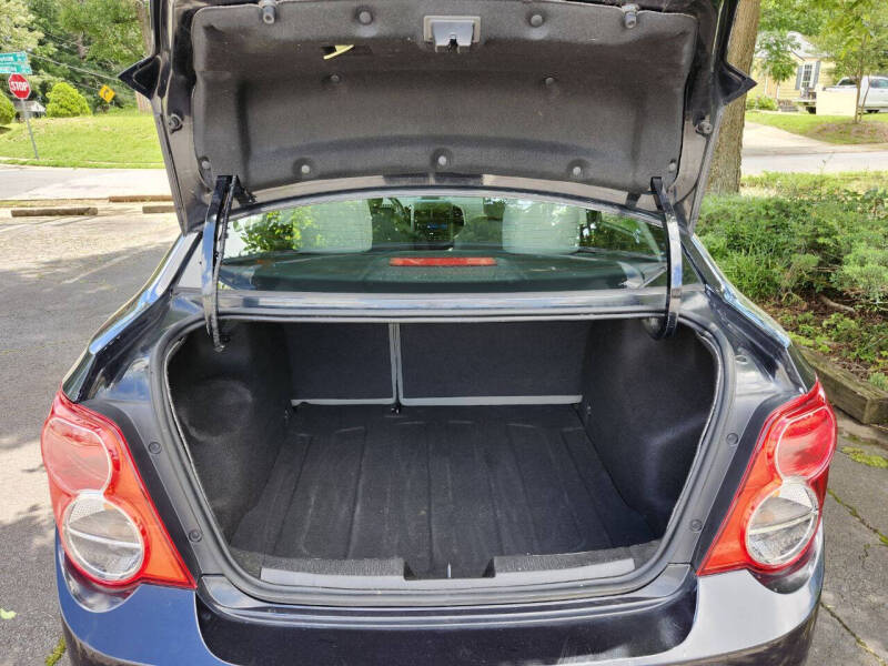 2014 Chevrolet Sonic LS Auto