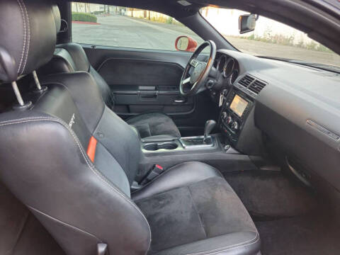 2008 Dodge Challenger SRT8