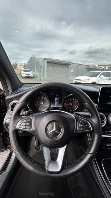 2018 Mercedes-Benz GLC GLC 300