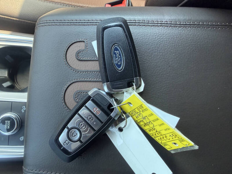 2022 Ford Explorer King Ranch