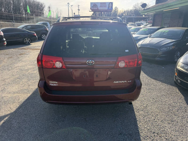 2006 Toyota Sienna