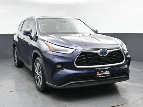 2021 Toyota Highlander Hybrid XLE
