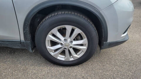 2015 Nissan Rogue SV