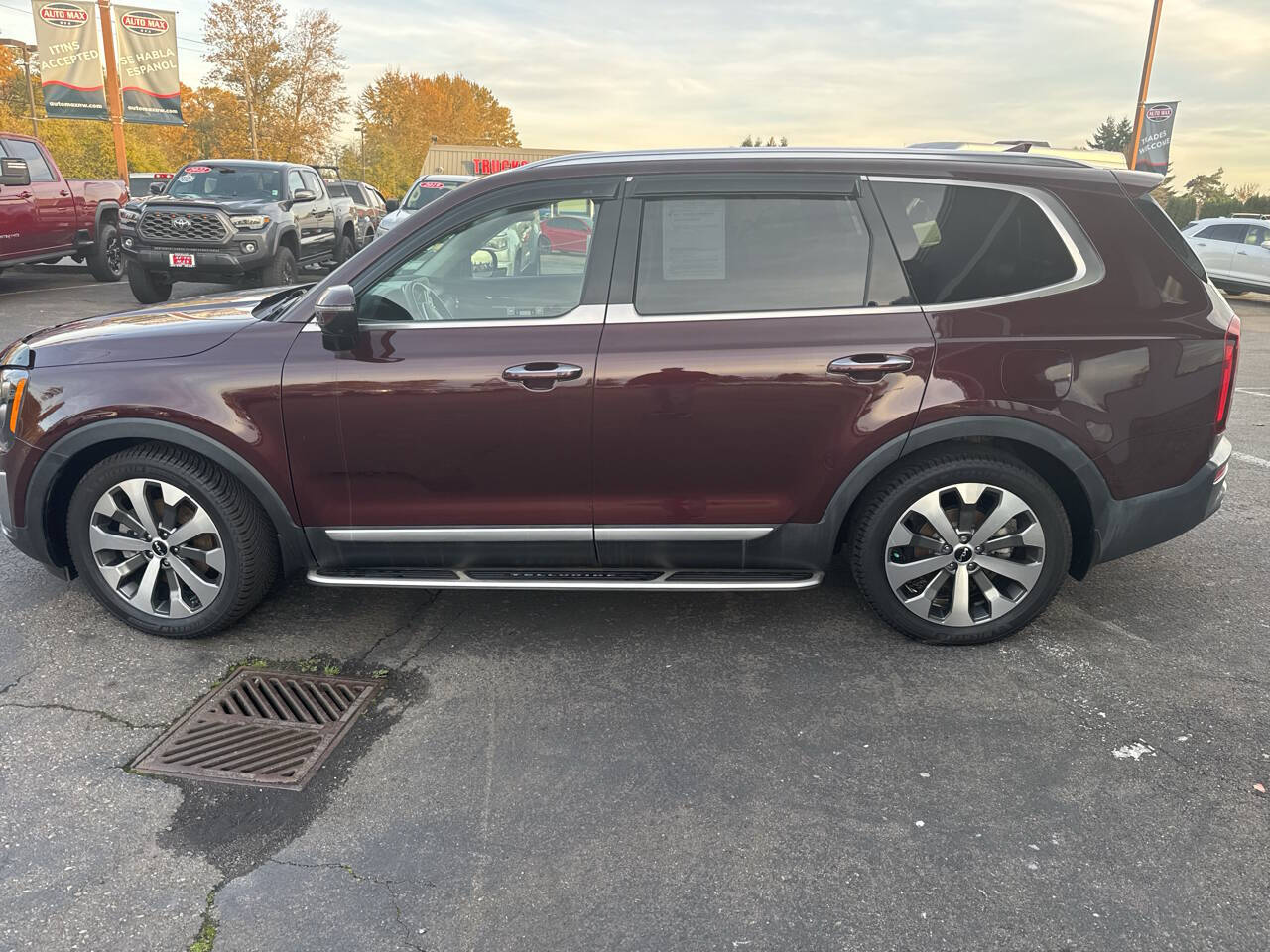 used 2022 Kia Telluride car, priced at $35,999