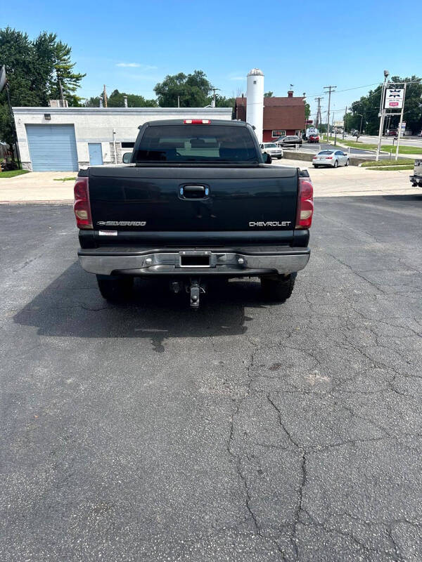 2003 Chevrolet Silverado 2500HD LS