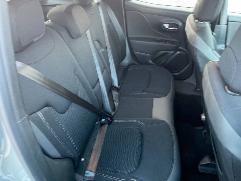 2022 Jeep Renegade Altitude