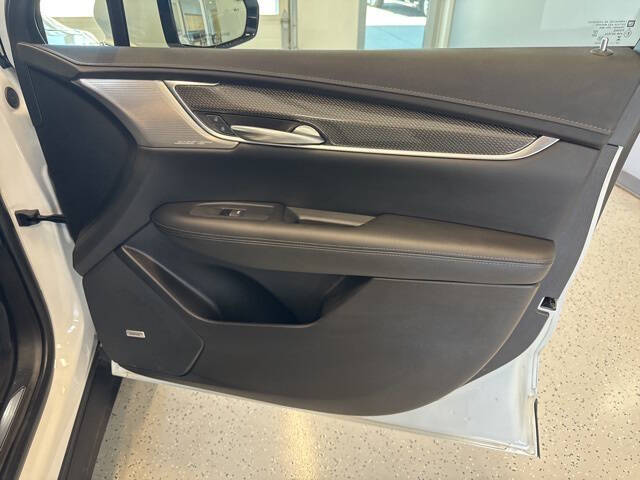 2023 Cadillac XT5 Sport