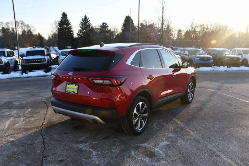 2024 Ford Escape Platinum