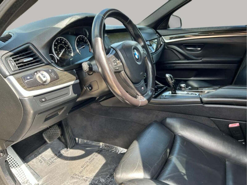 2013 BMW 5 Series 550i