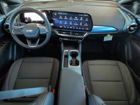 2026 Chevrolet Equinox EV LT 2