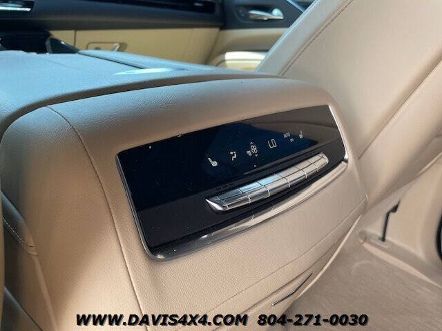 2023 Cadillac Escalade ESV Premium Luxury