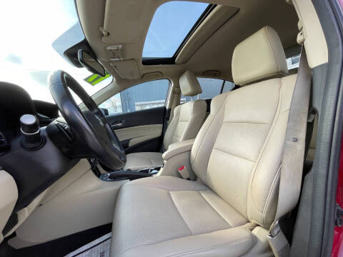 2017 Acura ILX w/Premium