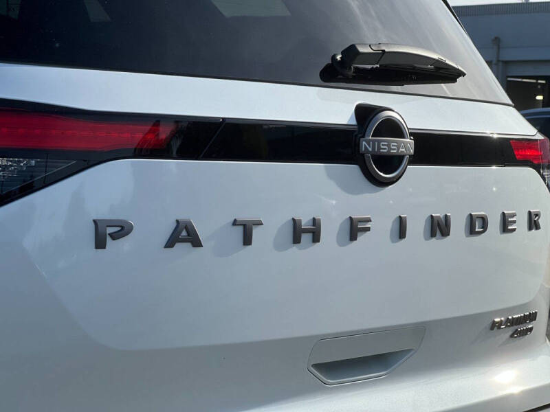 2026 Nissan Pathfinder Platinum
