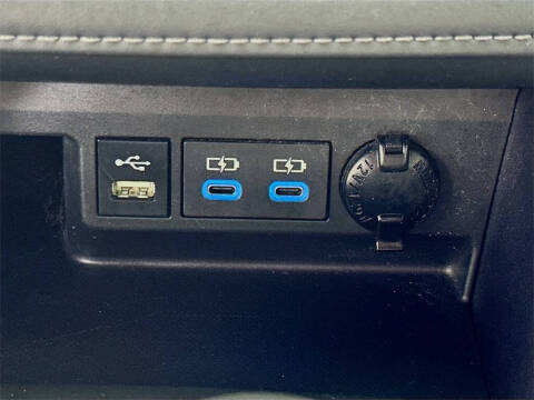 2022 Toyota Highlander L