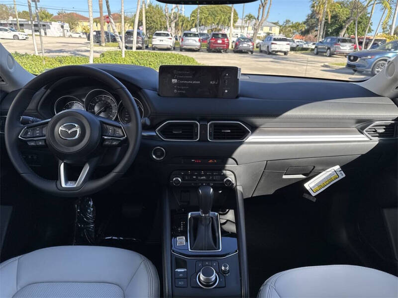 2025 Mazda CX-5 2.5 S Preferred