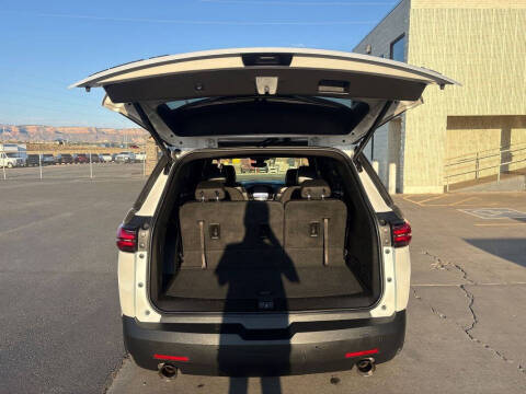 2022 Chevrolet Traverse RS