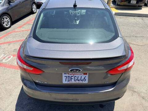 2014 Ford Focus SE